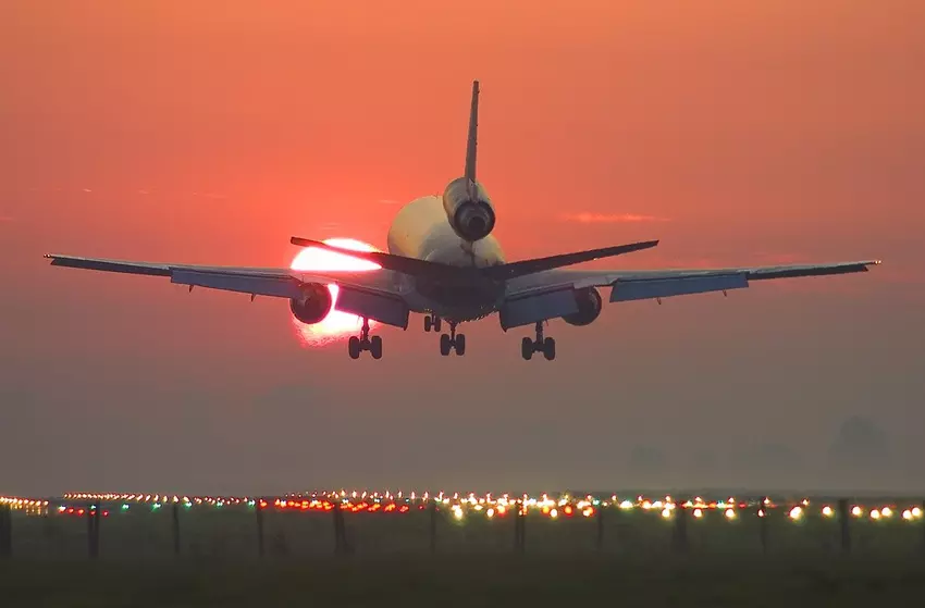 Ukraińcy stworzyli telegram-bot, aby wyszukać tanie bilety lotnicze