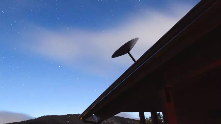 Problemy z finansowaniem wyłączyły 1300 terminali Starlink na Ukrainie - CNN