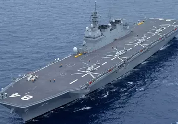 Japonia zmodernizowała lotniskowiec JS Kaga - ...