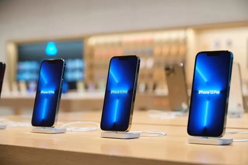 Apple mówi, że wyda aktualizację, która otwiera iPhone 13 ProMotion wyświetlacz do aplikacji innych firm
