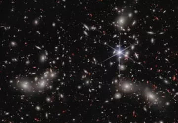 Teleskop kosmiczny JSWT odkrył dwie niemożliwe ...