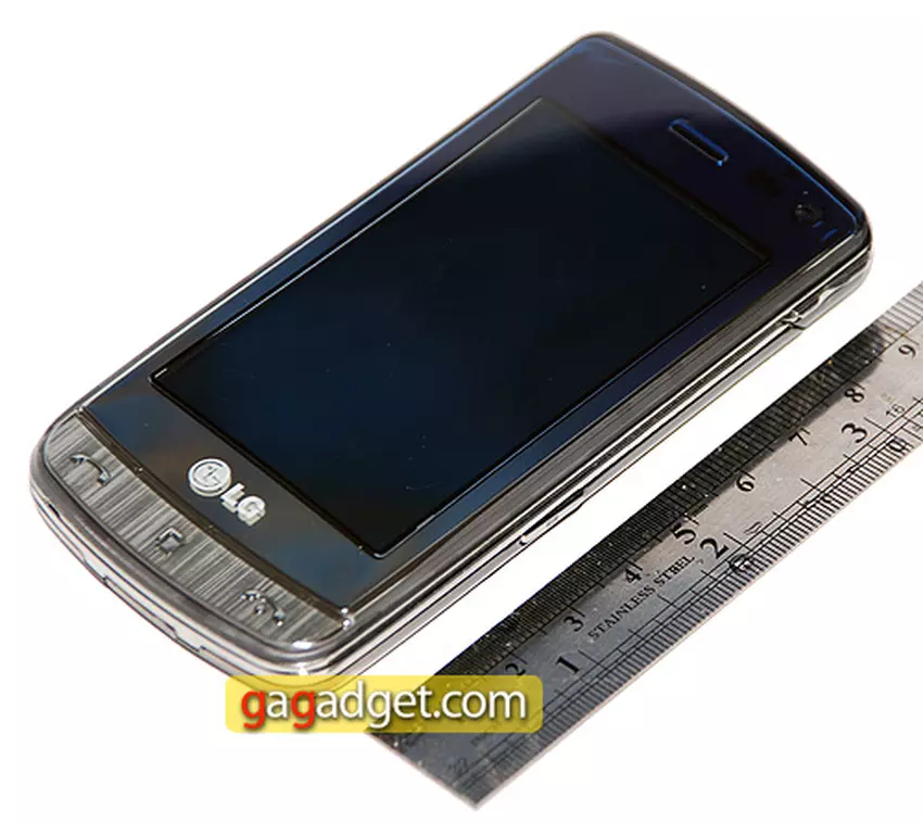 LG_GD900_04.jpg