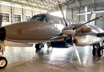 Stany Zjednoczone przekazują Sri Lance samolot ...