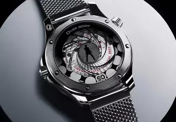 Omega zaprezentowała zegarek za 7600 dolarów, ...