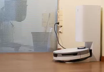 Plus za automatyczne sprzątanie: recenzja odkurzacza ...