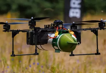 Ukraina testuje drony FPV na włóknie ...