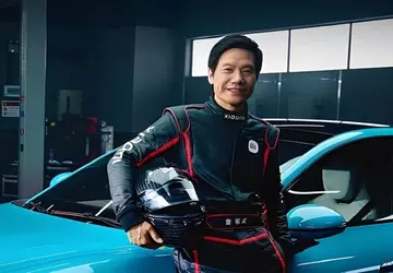 Uruchomienie samochodu elektrycznego YU7 ponownie uczyniło ...