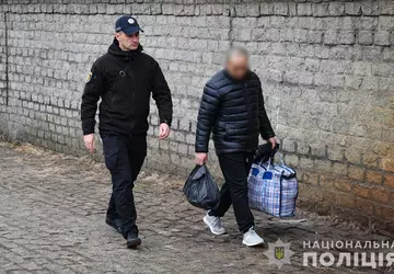 Chiński szpieg, który namówił ukraińskich naukowców, ...