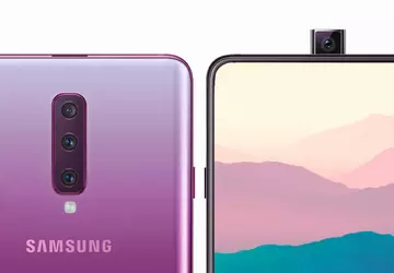 Dwie wersje smartfonu Samsung Galaxy A90 ...