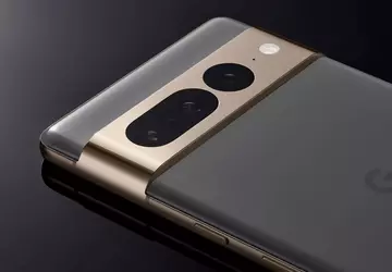 Zeszłoroczny flagowiec: Google Pixel 7 Pro ...