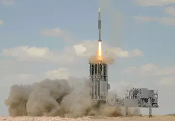 Izrael sprzeda nienazwanemu krajowi systemy obrony ...