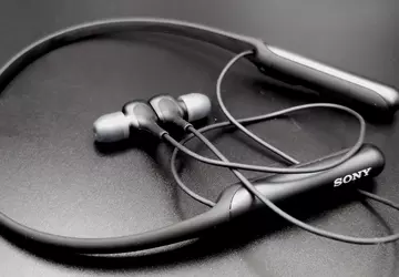 Przegląd Sony WI-C600N: garnitura- "kołnierz" z ...