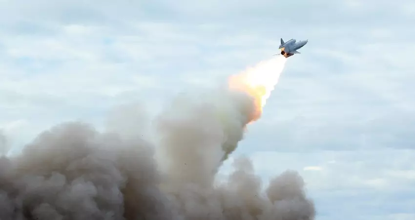 Rosja oficjalnie potwierdziła, że ukraiński dron Tu-141 zmodyfikowany w pocisk rakietowy uszkodził trzy bombowce strategiczne Tu-22M3.