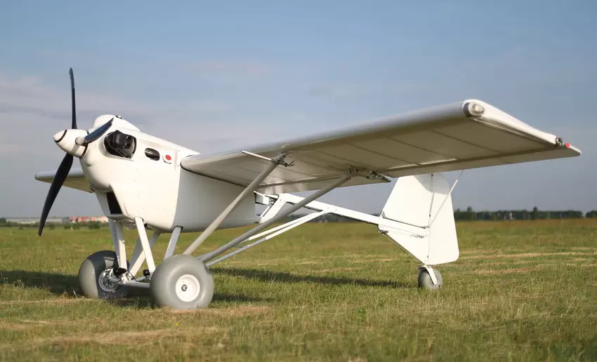 AeroDrone na Ukrainie rozpoczyna masową produkcję dronów E-300 Enterprise i D-80 Discovery o zasięgu do 3100 km i kosztujących do 450 tys. dolarów
