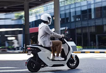 Honda prezentuje U-Go - elektryczny skuter ...