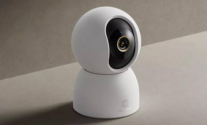 Xiaomi zaprezentowała nową smart kamerę Smart Camera 4 z funkcją nocnego widzenia i AI