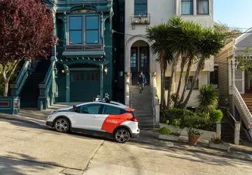 Przeciwnicy robotaxis w San Francisco wypowiadają ...