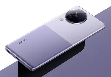 Płaski wyświetlacz i aparat Leica: w ...