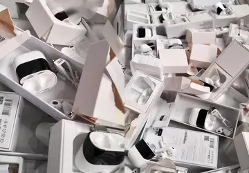 Nie można patrzeć bez łez: kijowskie ...