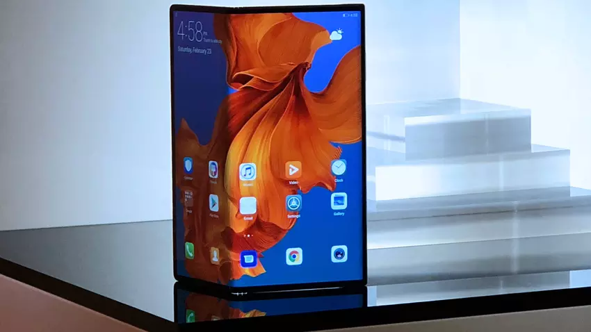 Huawei ponownie przenosi datę wyjścią składanego smartfona Mate X
