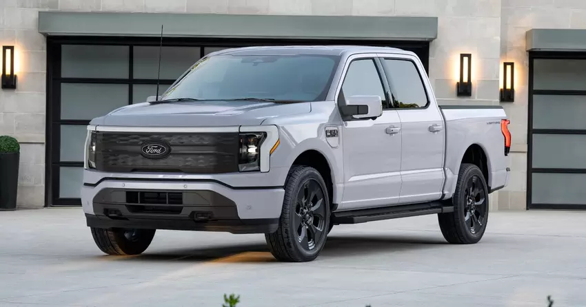 Ford może zaprzestać produkcji elektrycznego pickupa F-150 Lightning, — WSJ