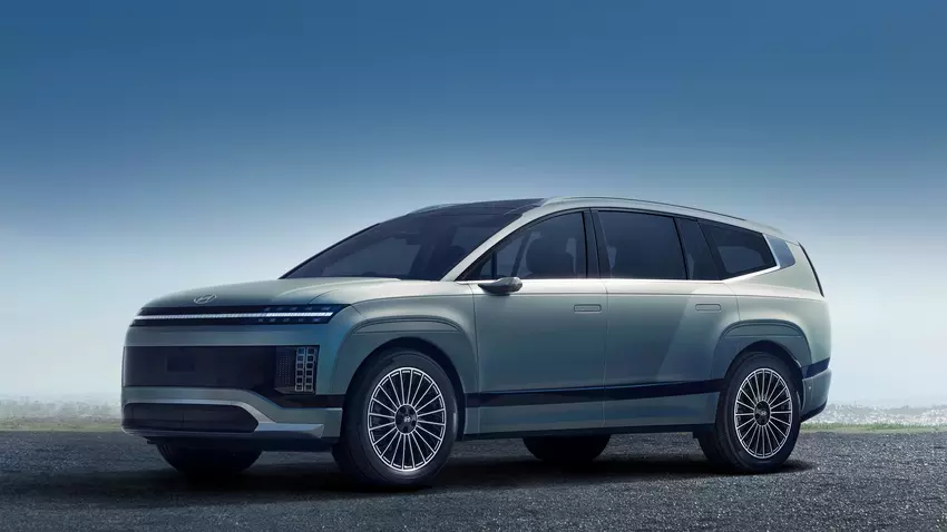 Hyundai potwierdziła: Ioniq 9 2025 — nowy elektryczny SUV w USA w cenie od 60 555 USD i ładowaniu w 24 minuty