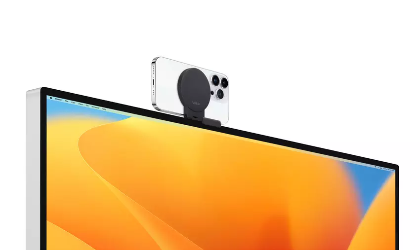 Belkin wprowadził do oferty uchwyt iPhone Continuity Camera z MagSafe dla zewnętrznych wyświetlaczy i komputerów iMac