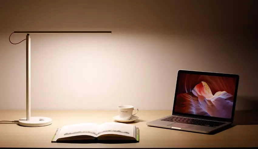 Lampa biurkowa LED Xiaomi Mi 1S: nowa „inteligentna” lamp z cenami 26 USD od producenta 