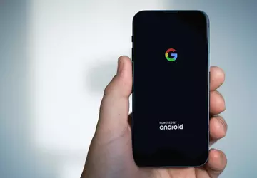 Nowości kompaktowe — w drodze OnePlus ...