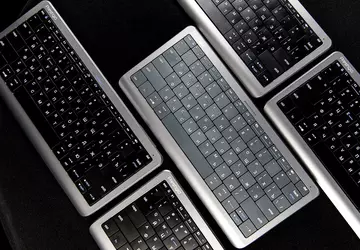 Białorusini nauczyli klawiaturę Click & Touch ...