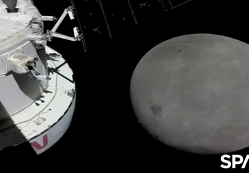 Statek kosmiczny Orion zobaczył tylną stronę ...