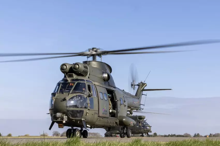 Brytyjski SA 330 Puma. Ilustracja: Królewskie Siły Powietrzne