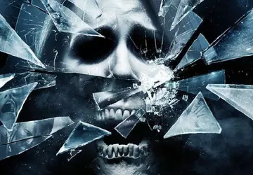 Dziesięć lat później śmierć powraca: rozpoczęły ...