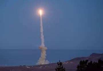 Amerykańska rakieta przechwytująca GBI nowej generacji ...