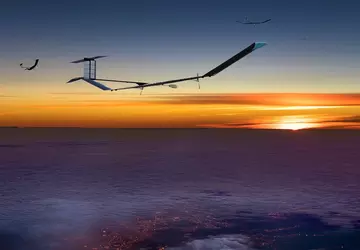 Unikalny dron Airbus Zephyr rozbija się ...