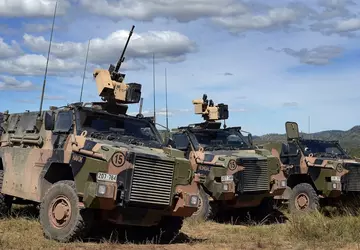 Australia kupi 15 pojazdów PMV Bushmaster ...