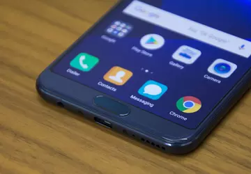 "Living" zdjęcie Honor 10: ekran z ...