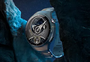 Większa czcionka i nowe tarcze zegarka: ...