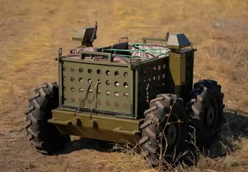 Ministerstwo Obrony Ukrainy przyjęło drona naziemnego ...