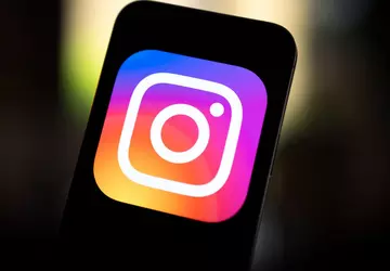 Instagram umożliwia dodawanie tekstu do zdjęć
