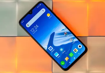 Xiaomi reklamuje Redmi 8: smartfon otrzyma ...