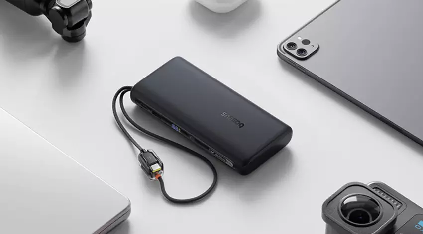 Baseus wprowadziła uniwersalny powerbank o pojemności 20 000 mAh z szybkim ładowaniem 100 W i wbudowanymi kablami