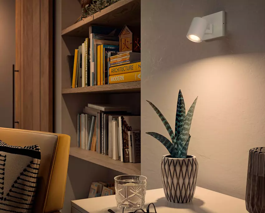 Philips Hue zaprezentował nowe inteligentne oświetlenie punktowe Runner z żarówką GU10