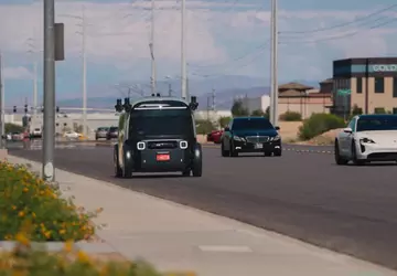 Zoox rozpoczyna testy zrobotyzowanych taksówek na ...