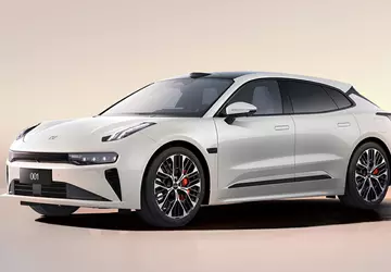 Zaktualizowany Zeekr 001 o mocy 912 ...