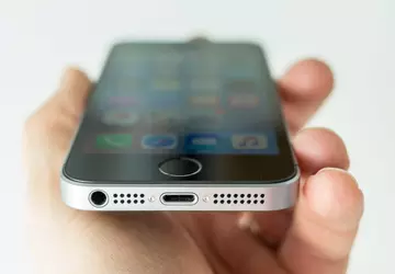 Apple jednak wypuści iPhone'a SE 2 ...