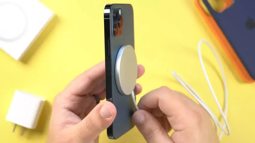 Chiny zakazały sprzedaży bezprzewodowej ładowarki Apple MagSafe