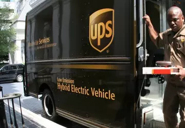 Amerykańska firma logistyczna UPS zawiesza działalność ...