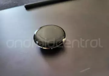 Wyciekłe zdjęcia z Google Pixel Watch ...