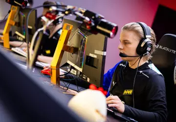 Marzenie brzęczyka: 75% ankietowanych studentów z ...